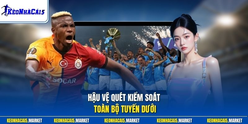 Libero Trong Bóng Đá Là Gì - Lịch Sử Và Giá Trị Hiện Đại 2 Hậu vệ quét kiểm soát toàn bộ tuyến dưới